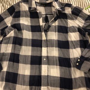 Blue and white plaid long sleeve 22/24